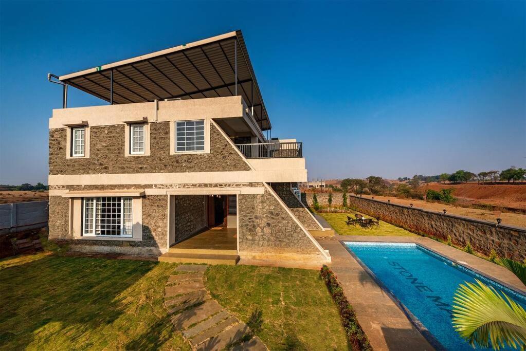 Stone Mansion By Phoenix Stays Igatpuri Exterior photo