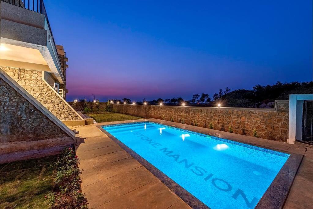 Stone Mansion By Phoenix Stays Igatpuri Exterior photo